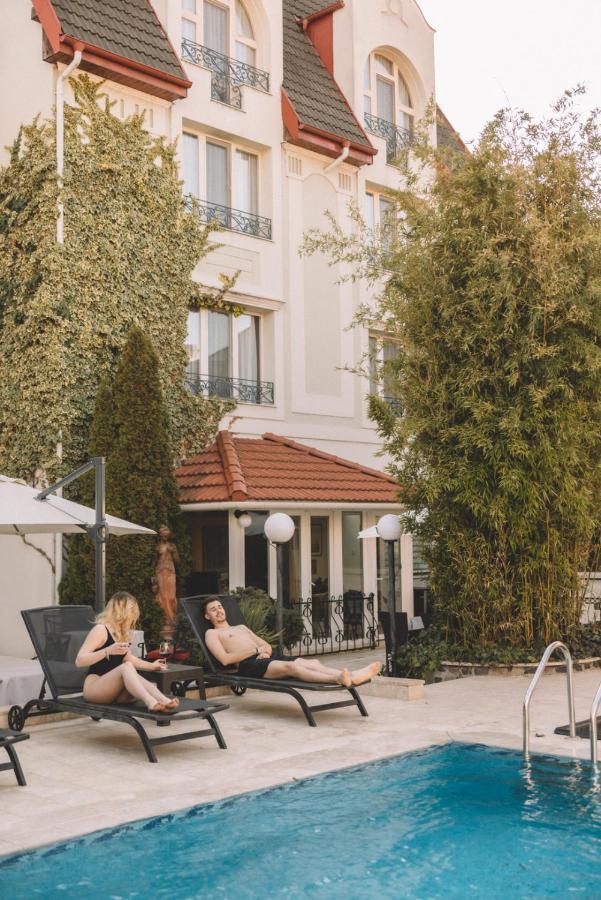 The Elite - Oradea'S Legendary Hotel المظهر الخارجي الصورة