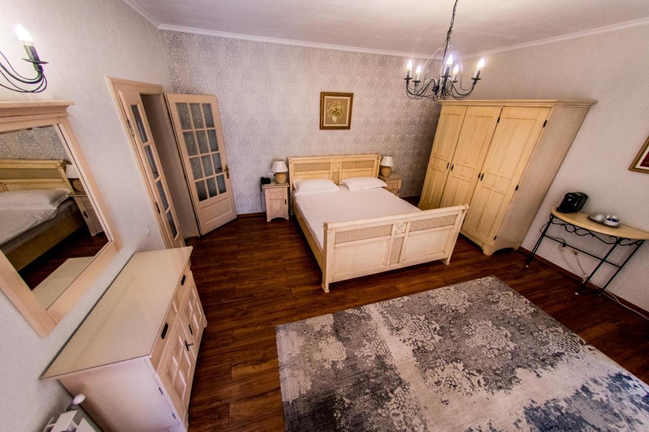 The Elite - Oradea'S Legendary Hotel المظهر الخارجي الصورة
