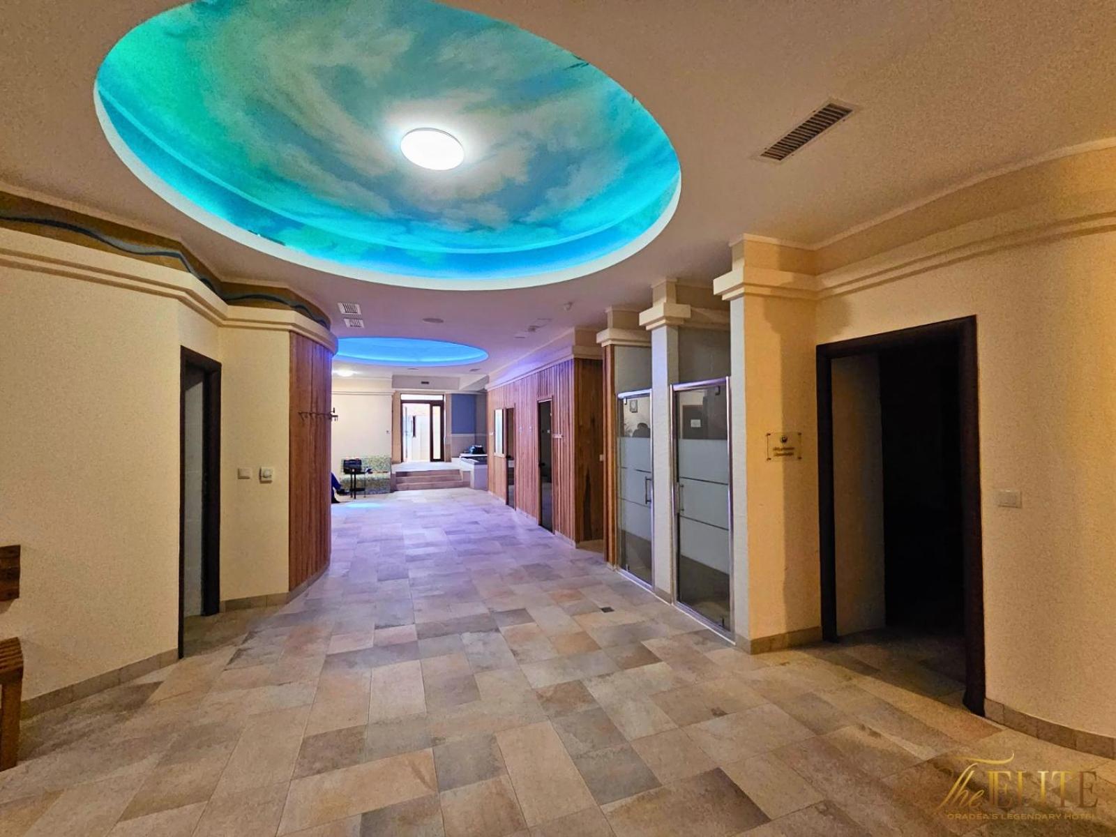 The Elite - Oradea'S Legendary Hotel المظهر الخارجي الصورة
